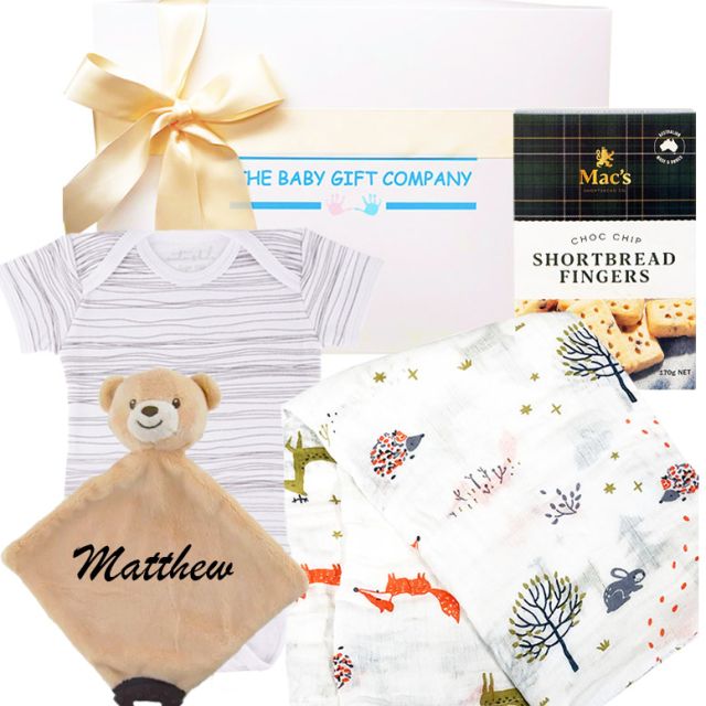 New Beginnings with a Thoughtful Baby Gift Hamper